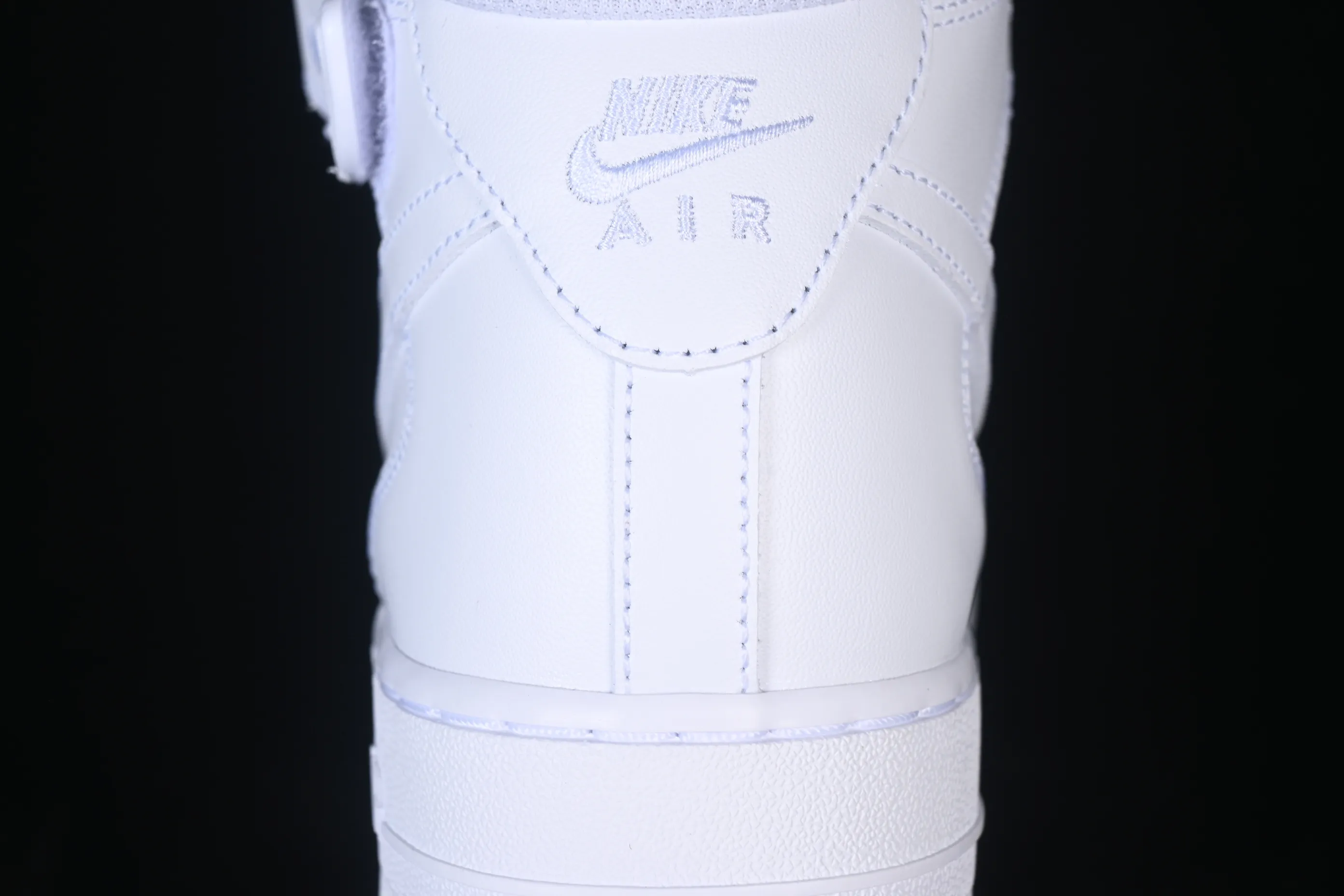 All categories Nk Air Force 1 Air Force series Nk Air Force 1 Mid Air Force mid-top Nike Air Force 1'07 Mid all white Air Force 1 mid-top casual sneakers CW2289-111